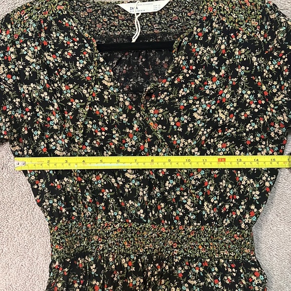 MOVING SALE MAKE ME AN OFFER - Picture 9 of 10